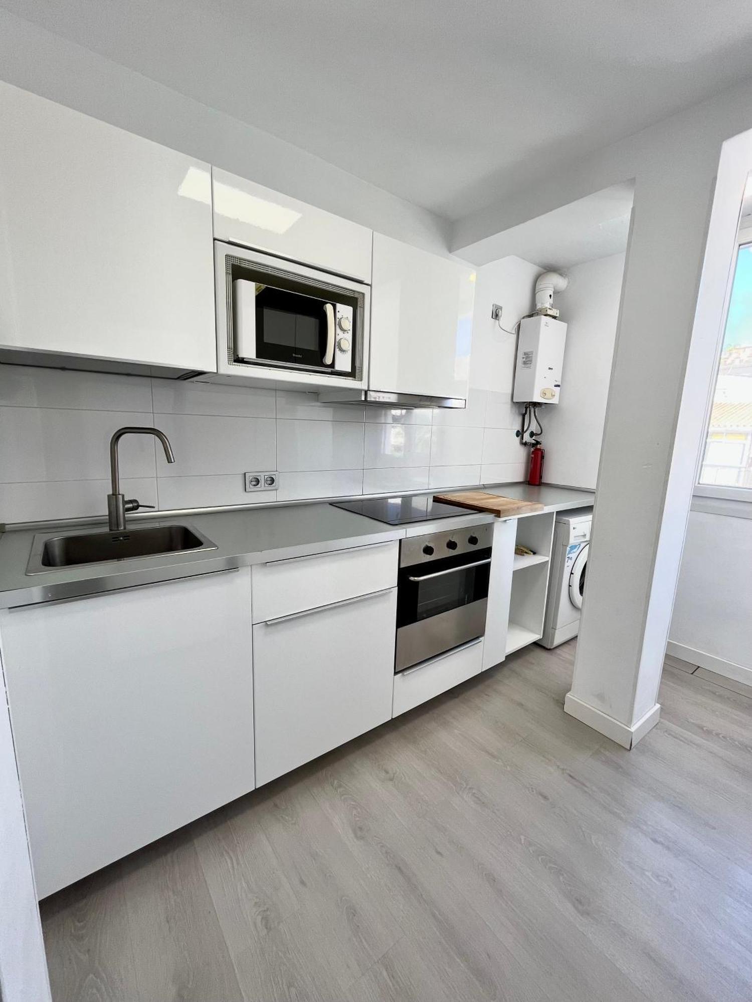 Apartamento De Playa Reformado Rincon de la Victoria Bagian luar foto