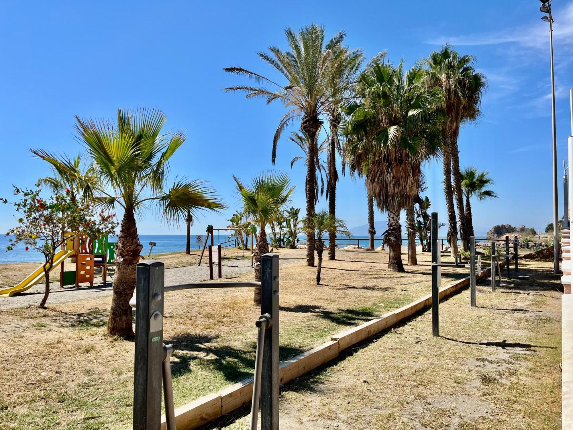 Apartamento De Playa Reformado Rincon de la Victoria Bagian luar foto